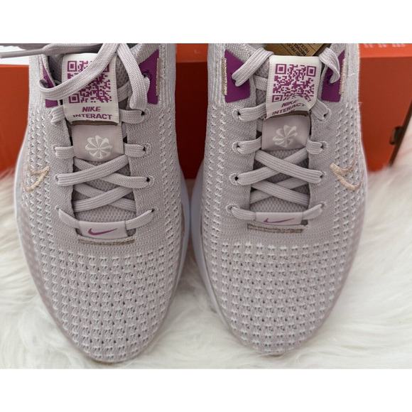 Nike Interact Run Women's Size 10 Platinum Violet / Bronze‎ FD2292 010 - Picture 11 of 12